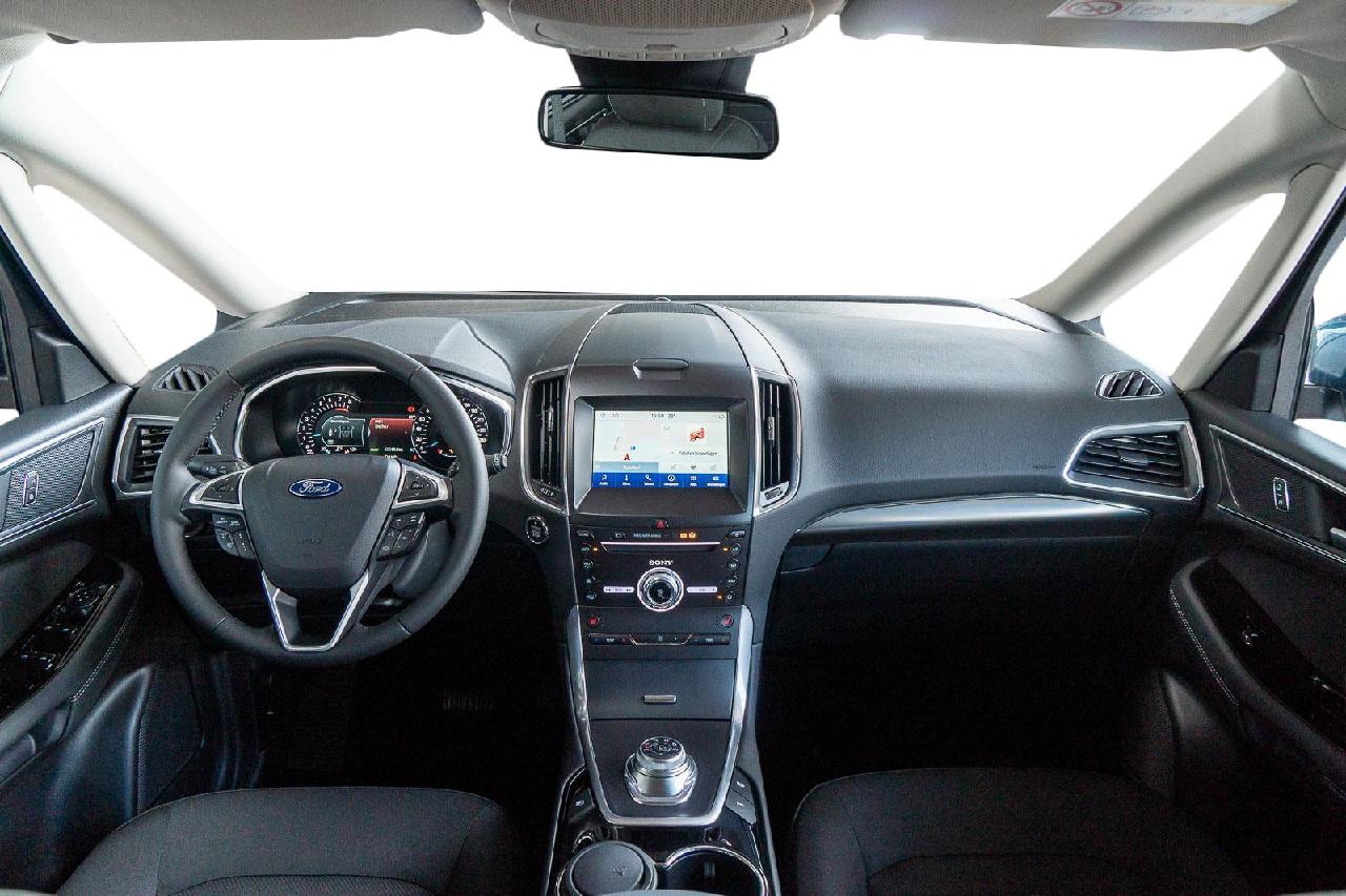 Ford Galaxy 7-Sitzer-Limousine